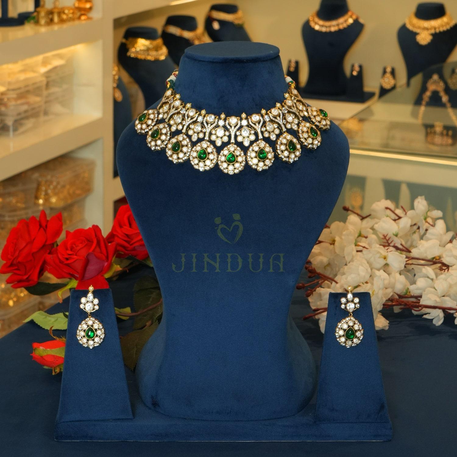 Sara Sparkle Moissanite Necklace