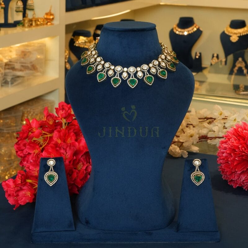 Surveen Splendor Moissaanite Necklace