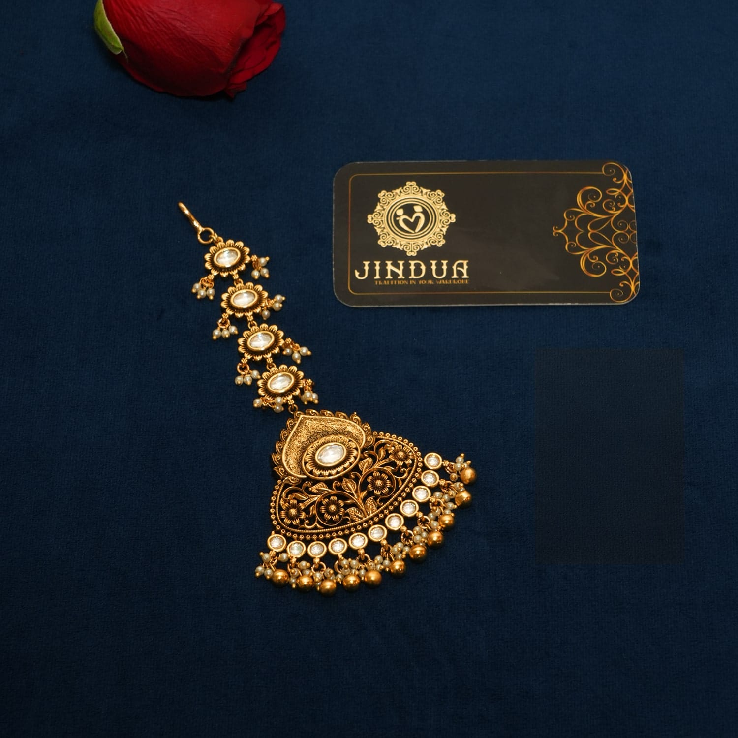 Kareena Kundan