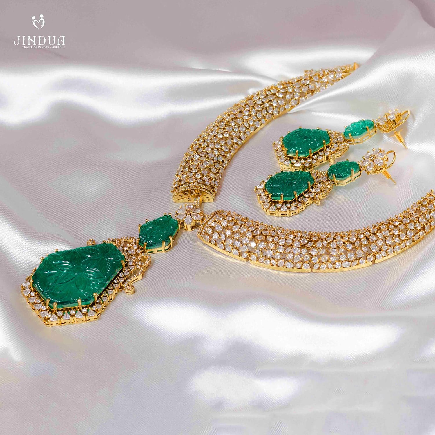 Ishita Spark Necklace