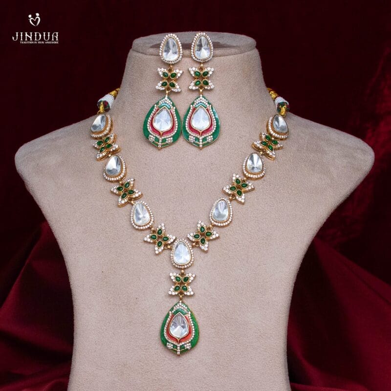 Dilruba-Moissanite Necklace
