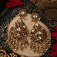 Noor e kundan Earring