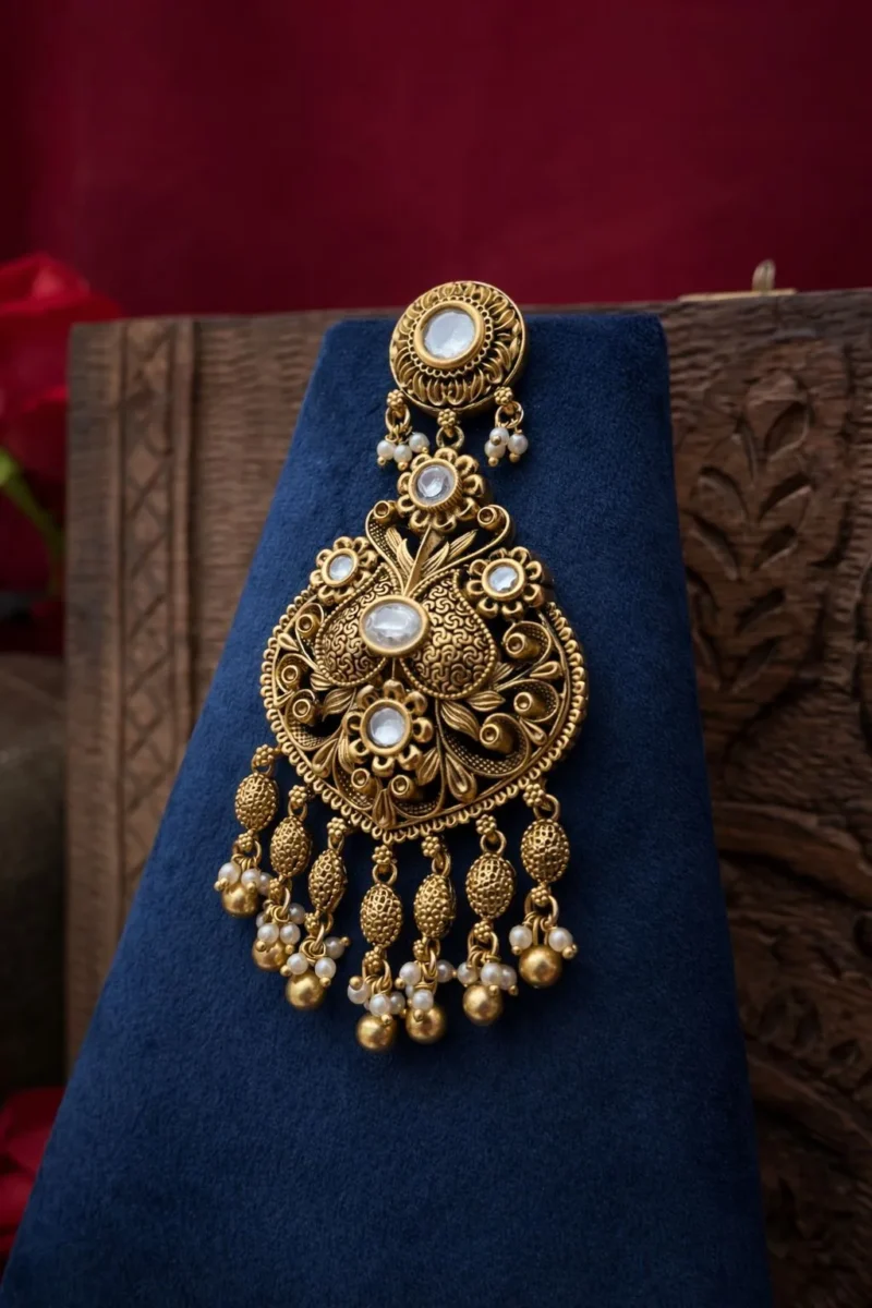 Noor e kundan Earring