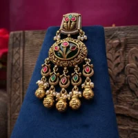 Zara dangles Earring
