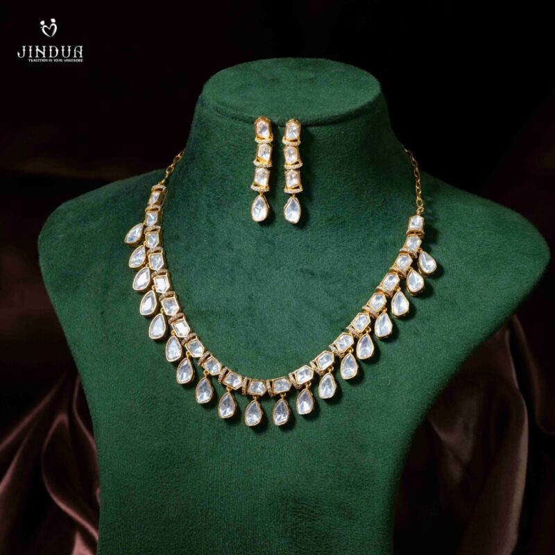 Aarzu-Moissanite Necklace