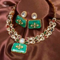 Aarohi Glow-Moissanite Necklace