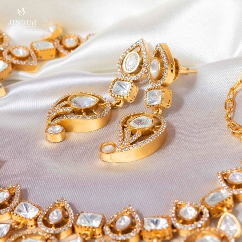 Noorika Shine Necklace