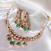 Dipti Spark Necklace