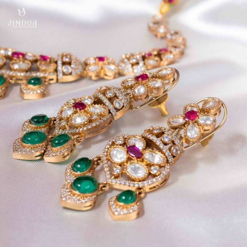 Dipti Spark Necklace