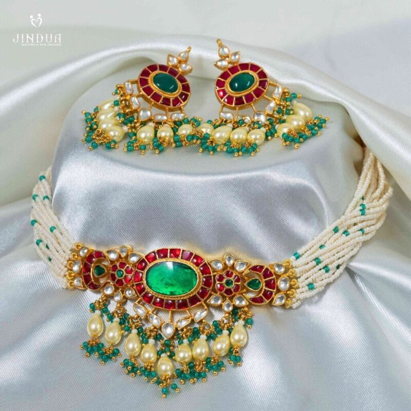 3G9A8216-min-1024x1024-1.jpg Mahira Glow-Pacchi Kundan Necklace