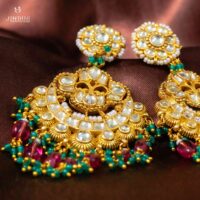 Ruhika-Pacchi Kundan Earrings