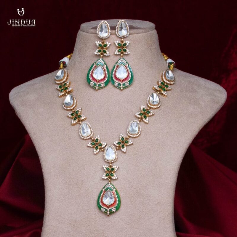 Dilruba-Moissanite Necklace