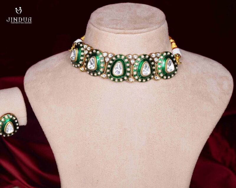 Archana Glow-Moissanite Necklace