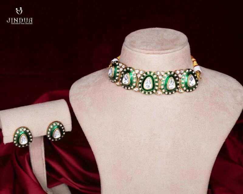 Archana Glow-Moissanite Necklace