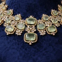 Lorvencia (Sea Green) (4) Lorvencia Necklace