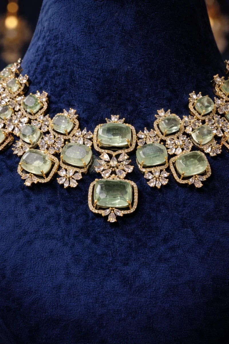 Lorvencia (Sea Green) (4) Lorvencia Necklace